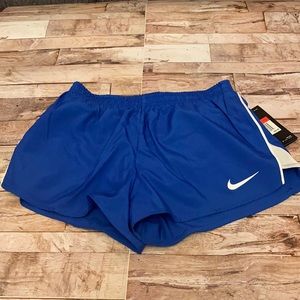 NWT Nike Boy Shorts, Size Large
